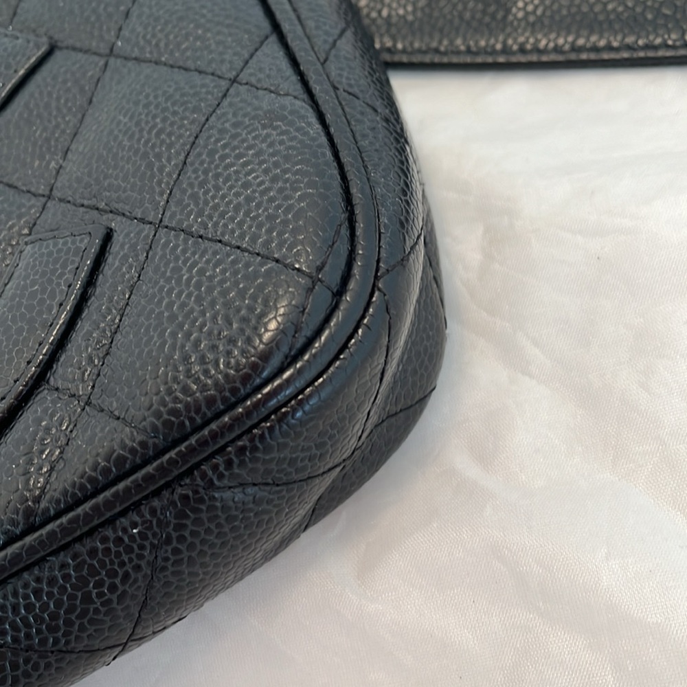 CHANEL Caviar Timeless Pochette - Picture 15 of 16